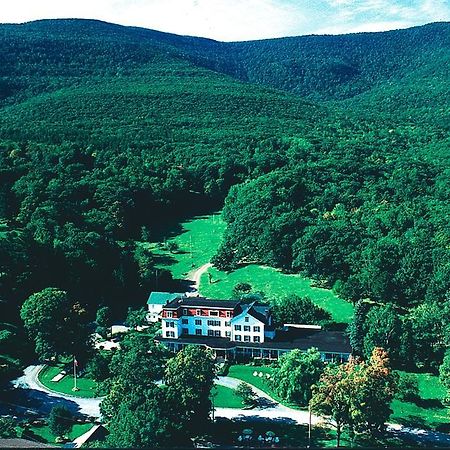 Winter Clove Family Inn Round Top Exterior photo
