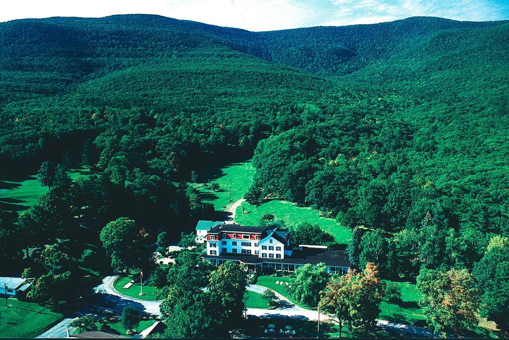 Winter Clove Family Inn Round Top Exterior photo