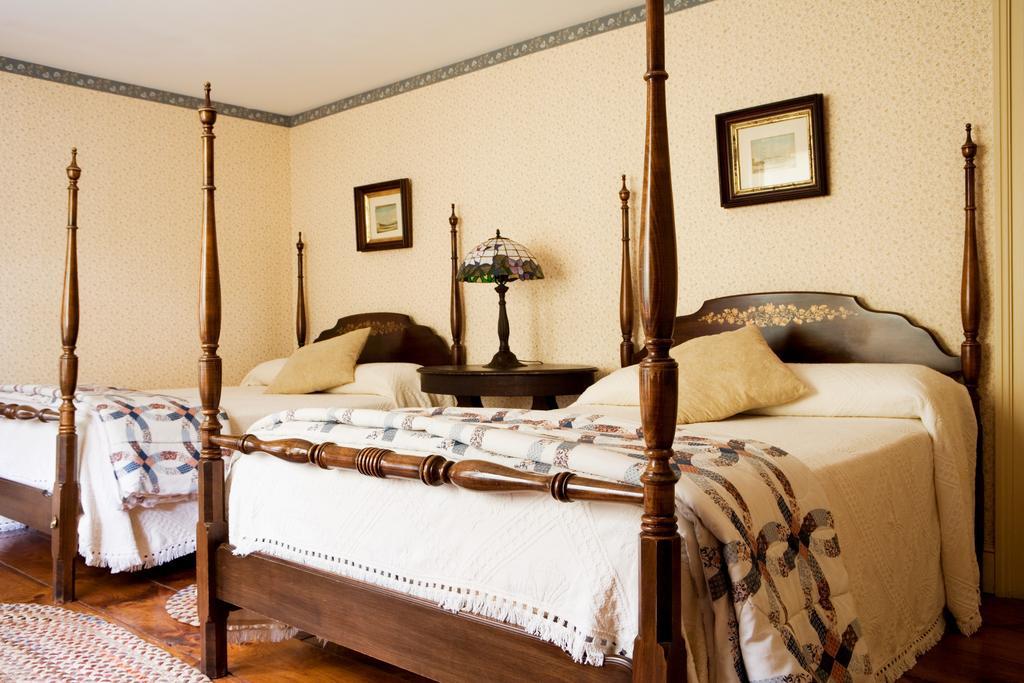 Winter Clove Family Inn Round Top Room photo